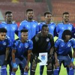 فوز الهلال بتسجيل ثنائية فى 5 دقائق ضد القطن الكاميروني   نجح فريق الهلال في تسجيل هدفين متتاليين فى شباك نظيره القطن الكاميروني، بالمباراة المقامة  على ملعب رومدي ادجيا اومني سبورت في الكاميرون، ضمن منافسات الجولة الثالثة من دور مجموعات بطولة دوري أبطال أفريقيا 2022/2023.  وأصبح الهلال  متقدما بهدفين مقابل هدف بعد مرور 67 من اللقاء، حيث انتهى الشوط الأول بتأخره بهدف دون رد، قبل أن ينجح ماكابي ليليبو فى تسجيل هدفين للازرق بالدقيقتين 52 و57 من زمن المباراة على الترتيب.  ويعتلي صن داونز بطل جنوب أفريقيا صدارة ترتيب المجموعة الثانية برصيد 6 نقاط، ثم يحتل الهلال الوصافة والمركز الثانى برصيد  3 نقاط ، فيما يقع الأهلي والقطن الكاميروني في المركزين الثالث والرابع بدون رصيد من النقاط.