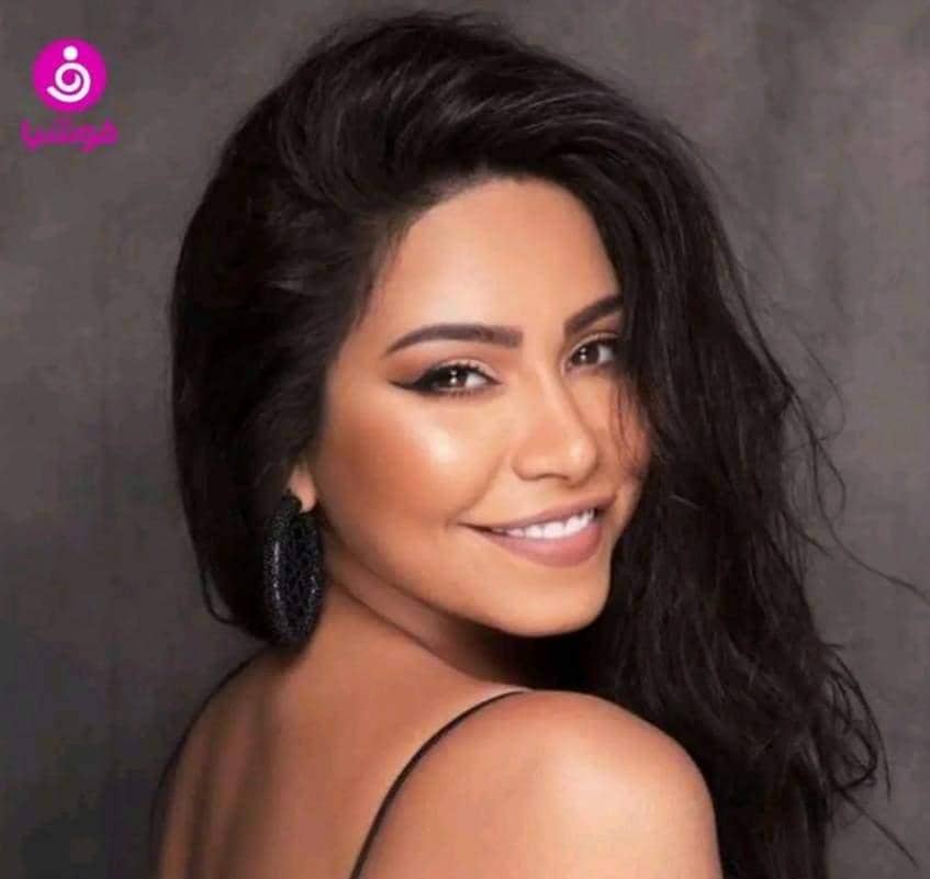 فنانة عالمية مشهورة تتعرض لاغرب عملية سرقة