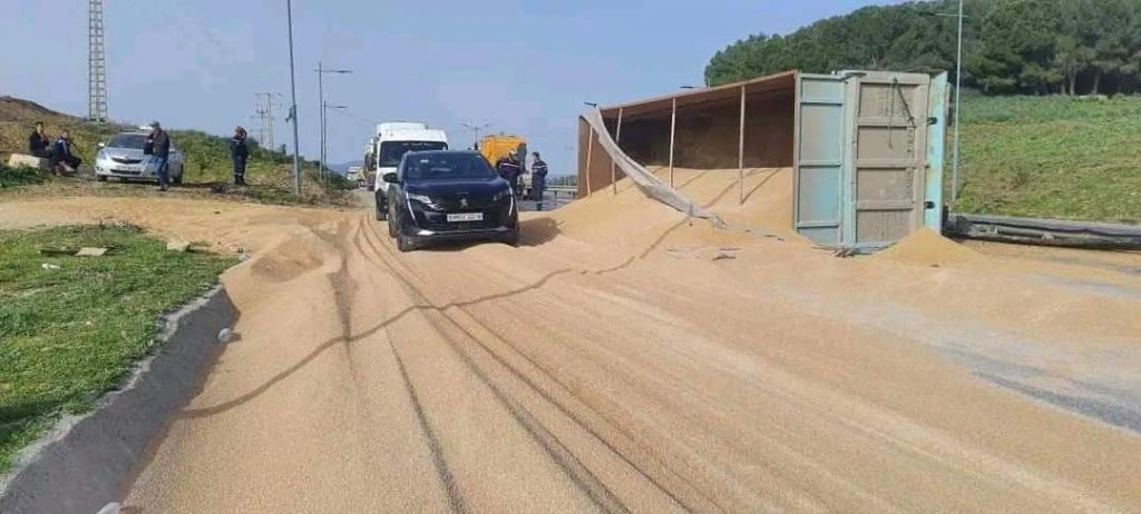 وفاة سوداني وابنته في حادث حركة خارج الوطن