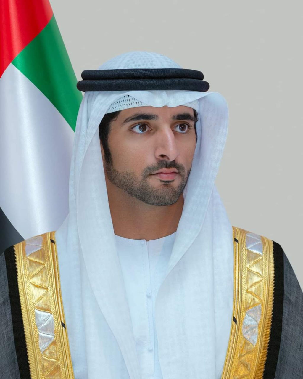 الإمارات العربية المتحدة تكرم أئمة المساجد والمؤذنين وأخرين بالإقامة الذهبية ة الإمارات العربية المتحدة تكرم أئمة المساجد والمؤذنين وأخرين بالإقامة الذهبية ة