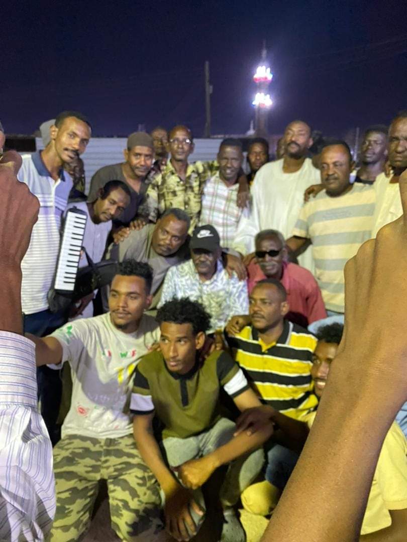 عطبرة تودع الفنان سيف الجامعة بالدموع عطبرة تودع الفنان سيف الجامعة بالدموع