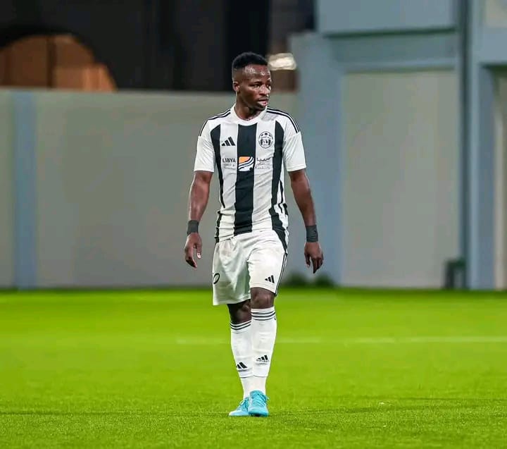 أطهر الطاهر : سعيد بالتأهل ضمن سداسي الدوري الليبي أطهر الطاهر : سعيد بالتأهل ضمن سداسي الدوري الليبي