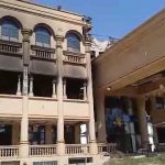 عاجل – محيط القصر الرئاسي تحت قصف النيران