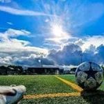 تهمة غسل الأموال تلاحق مسئول كروي بارز وزوجته