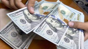 العملات الأجنبية تتمسك الإرتفاع أمام الجنيه السوداني