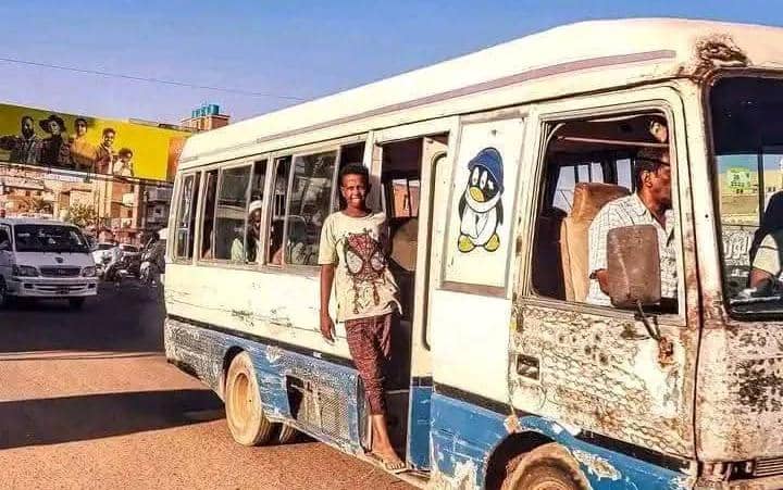 تدشين خط مواصلات الجرافة السوق العربي في الخرطوم مجاناً تدشين خط مواصلات الجرافة السوق العربي في الخرطوم مجاناً