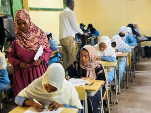 التربية تحسم أمر الطلاب اللاجئين من الجلوس لامتحانات الشهادة