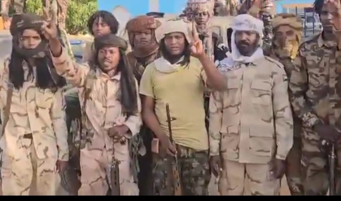 قائد ميداني بالدعم السريع يبعث رسالة إلى حميدتي قائد ميداني بالدعم السريع يبعث رسالة إلى حميدتي
